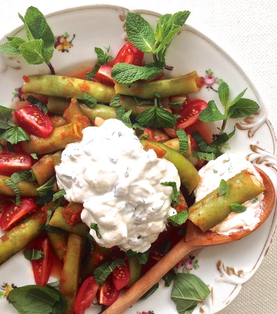 Broad Beans Turkish Style